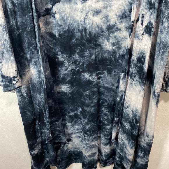 Torrid tie dye cardigan swim coverup‎ - Picture 3 of 7